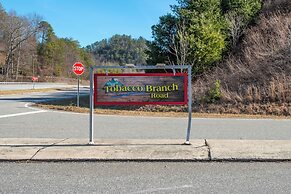 Secluded Cabin w/ Deck, Hot Tub & Lake Access!