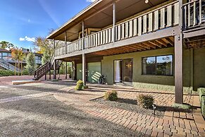 West Sedona House w/ Deck & Views, Mins to Uptown!