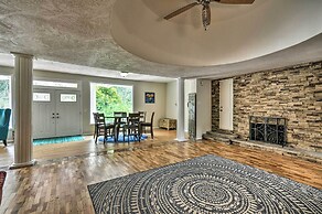 Charming Kelso Home w/ Proximity to Cowlitz River!