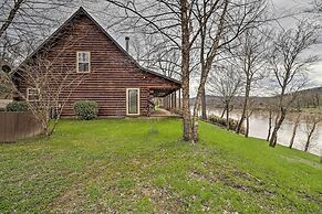 'marfly Retreat' - Remote White River Getaway!