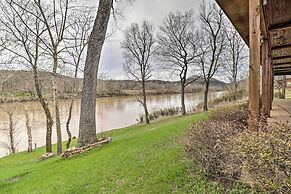 'marfly Retreat' - Remote White River Getaway!