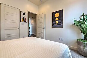 Fire Pit, Deck & Mtn Views: Upscale Pine Cabin!