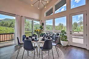 Fire Pit, Deck & Mtn Views: Upscale Pine Cabin!