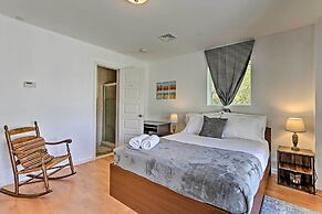 Luxe Lakefront Family Cottage: Private Beach, Dock