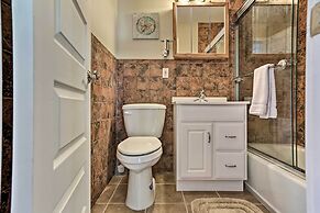 Luxe Lakefront Family Cottage: Private Beach, Dock