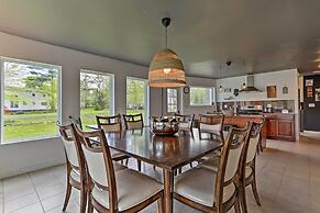 Luxe Lakefront Family Cottage: Private Beach, Dock