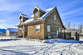 'off The Beaten Path' Cabin w/ Mtn Views & Hot Tub