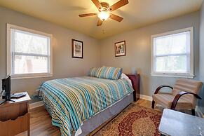 Renovated Charlotte Bungalow - 3 Mi to Downtown!