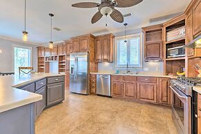 Spacious Gulf Shores Home: Private Pool + Deck!