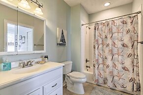 Spacious Gulf Shores Home: Private Pool + Deck!