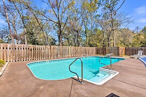 Spacious Gulf Shores Home: Private Pool + Deck!