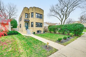 Pet-friendly Family Apartment - Near NU Campus!