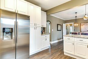 Pet-friendly Family Apartment - Near NU Campus!