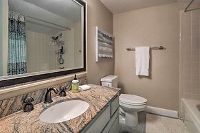 Waterfront Lake Travis Home w/ Pool Access!