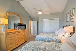 Waterfront Lake Travis Home w/ Pool Access!