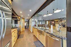 Lakefront Afton Home w/ Hot Tub & Shared Dock!