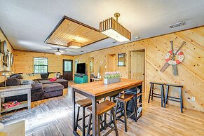 Broken Bow Cabin w/ Hot Tub + Game Room!