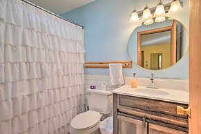 Primely Located Dover Escape < 1 Mi to Mt Snow!