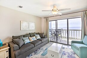Waterfront Escape w/ Balcony on Shell Point Beach!