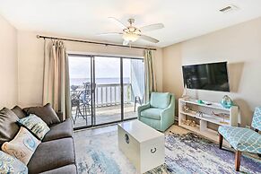 Waterfront Escape w/ Balcony on Shell Point Beach!