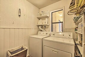 Artist's Retreat w/ Pecos National Park Views!