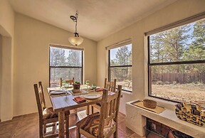 Artist's Retreat w/ Pecos National Park Views!