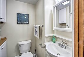 Beachfront Sebago Cottage w/ Deck + Grill!