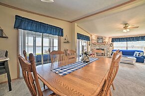 Houghton Lake House w/ Fire Pit - 2 Mi to Trails!