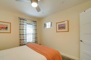 Old Town Cottonwood Cottage w/ Yard, Pets Welcome