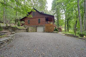 Gorgeous Log Cabin w/ 2 Decks + Fireplaces!