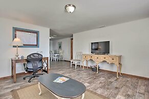 Live Like a Local - Bayfront Panama City Home