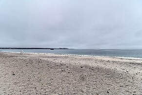 Coastal Getaway w/ Porch, 2 Mi to Niantic Beach!