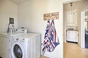Oceanside Home w/ Yard - Walk to Beach & Pier