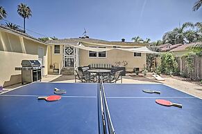 Oceanside Home w/ Yard - Walk to Beach & Pier