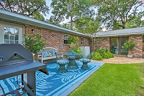 Downtown Home w/ Yard & BBQ - 6 Mi to Downtown!