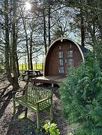 Woodland Camping pod With use of Campsite Bathroom