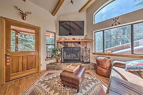 Charming 'coppertop' Cloudcroft Cabin: 3 Mi to Ski