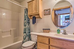 Charming 'coppertop' Cloudcroft Cabin: 3 Mi to Ski