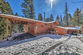 Charming 'coppertop' Cloudcroft Cabin: 3 Mi to Ski