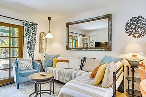 Vibrant 'casa Paloma' w/ Patio - Near Vineyards!