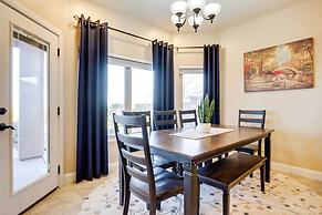 Fire Pit & Mountain Views: Horseshoe Bend Retreat