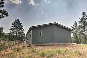 Secluded Boulder House - Next to National Forests!