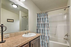 Secluded Boulder House - Next to National Forests!