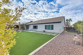 4 Mi to Salt River: Mesa Home w/ Private Patio