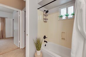 Mesa Home w/ Patio & Grill - 4 Mi to Salt River!