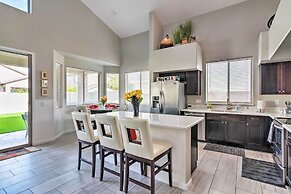 Near Westgate Entertainment District: Home w/ Pool