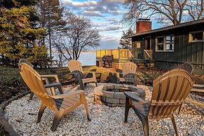 Renovated & Cozy Cottage on Cayuga Lake Wine Trail