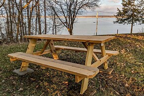 Seneca Falls Cottage on Cayuga Lake Wine Trail!