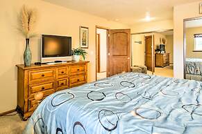 Lincoln Beach Condo w/ Balcony + Ocean Views!