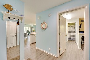 Private Deck & Pool Access: Southport Resort Condo